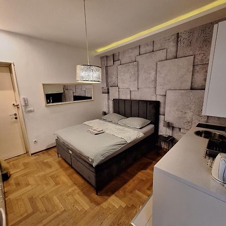 Square M. Apartment Beograd Ngoại thất bức ảnh