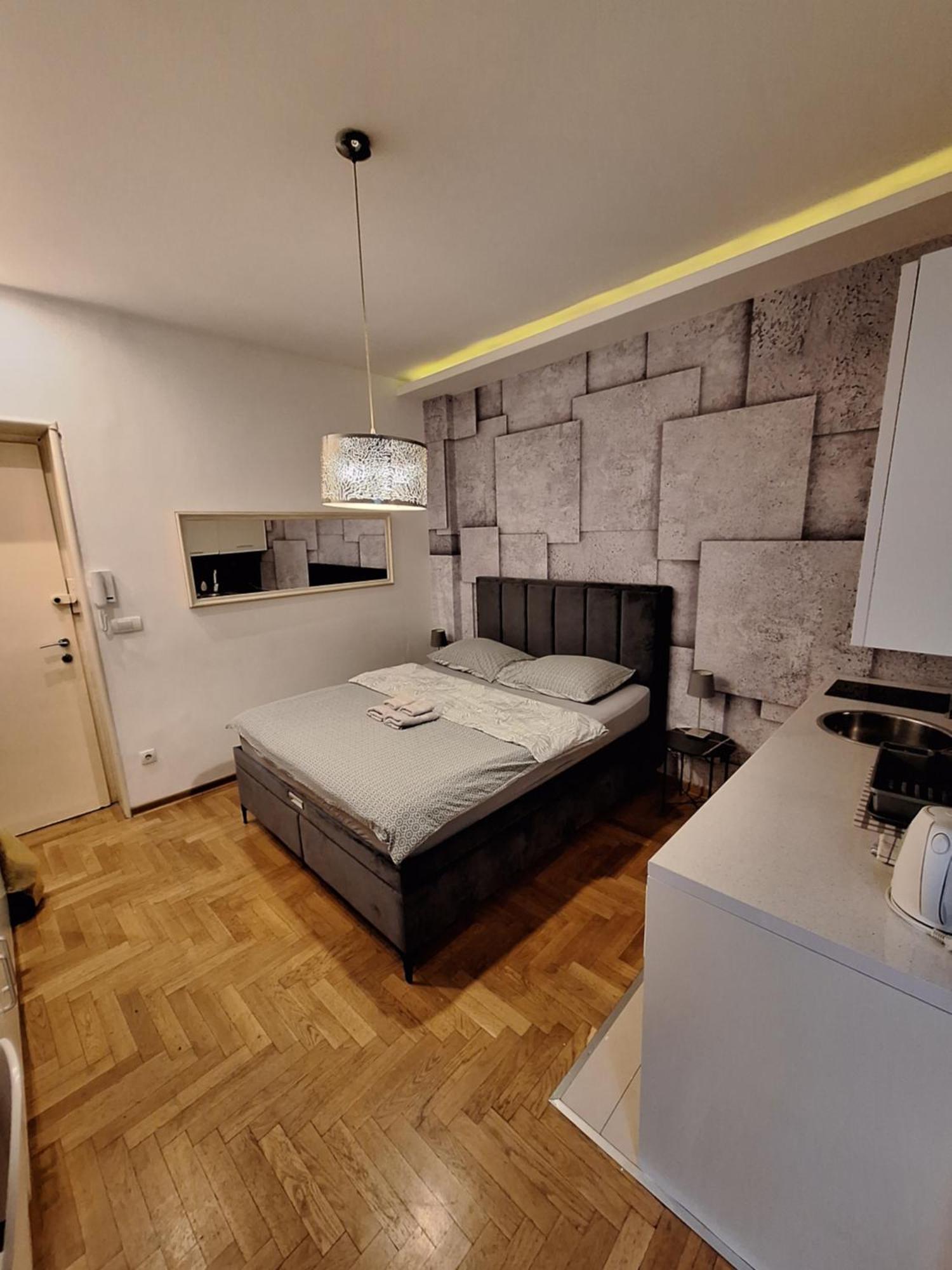 Square M. Apartment Beograd Ngoại thất bức ảnh